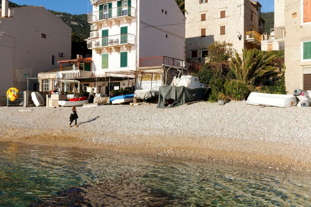 Beach House Gusla Komiža Εξωτερικό φωτογραφία